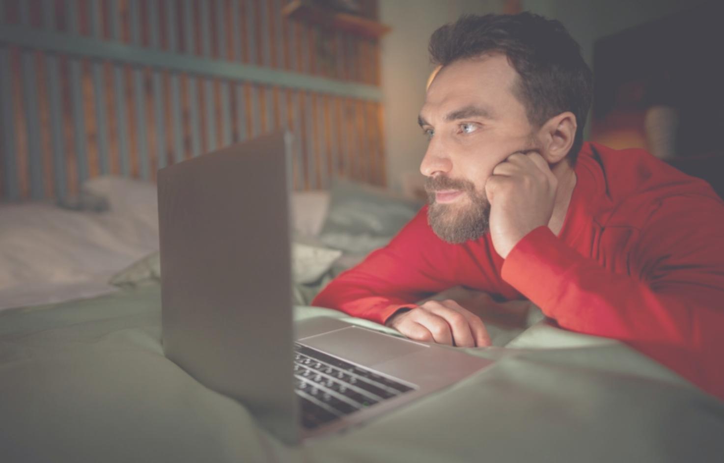 Analyse von Einkommensströmen und Ausgabenmustern